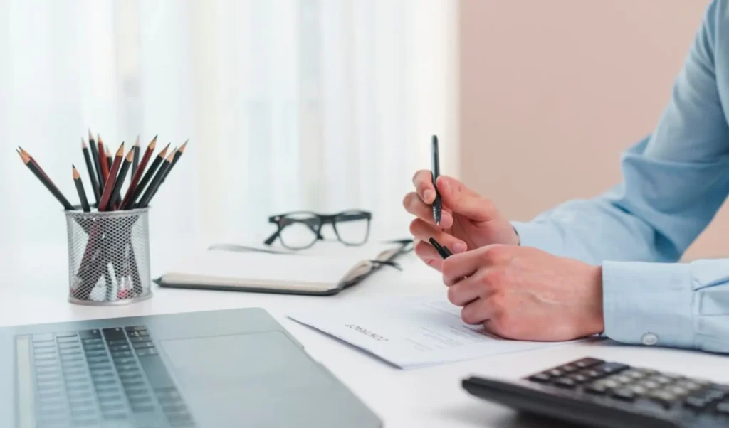 A Guide To Offering Online Bookkeeping Services For Small Businesses